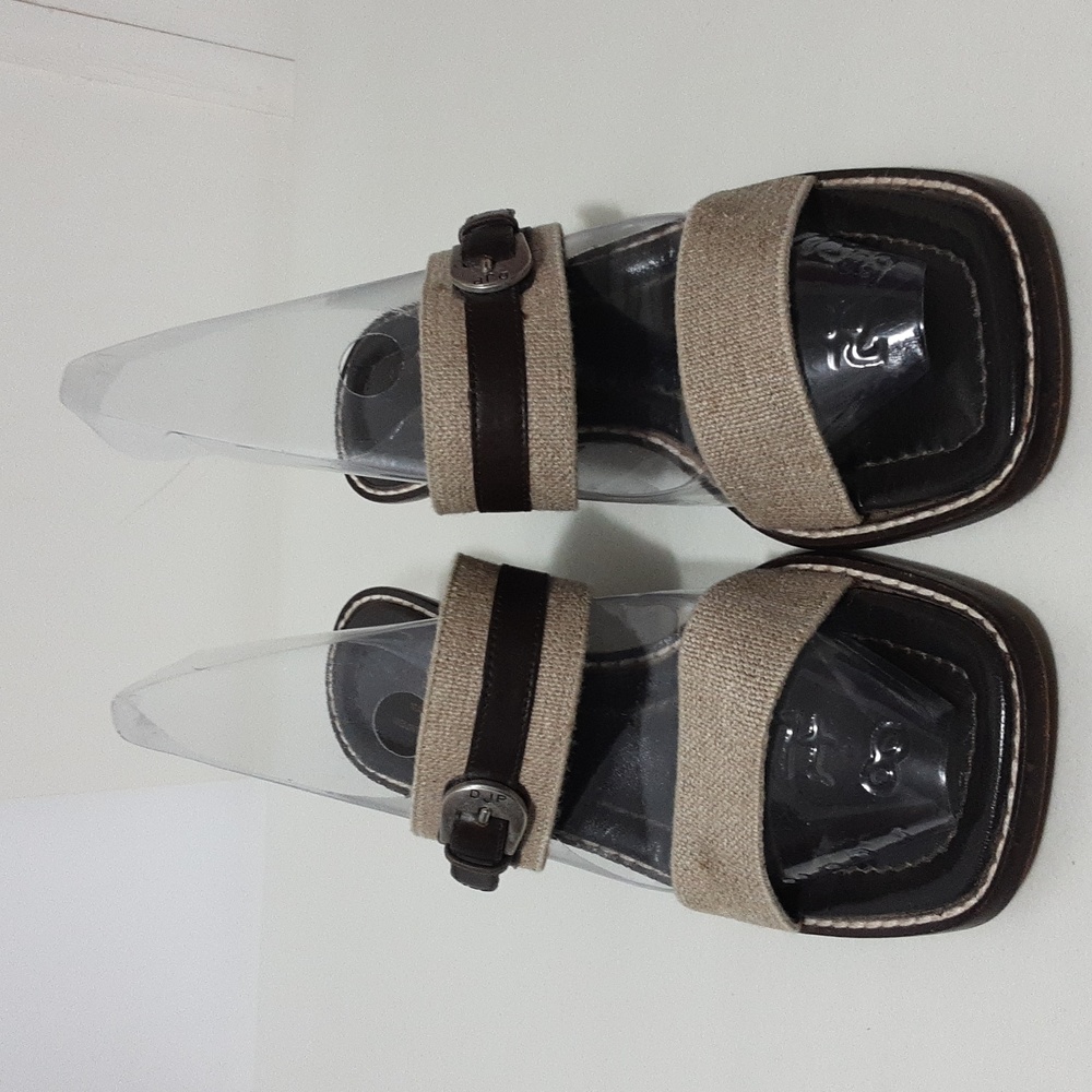 Donald J. Pliner Reggio Block Heel/ Shoe